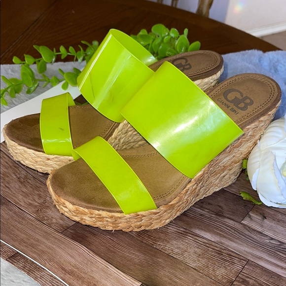 Gianni Bini Yellow Tan Wedge Sandals - Picture 1 of 12